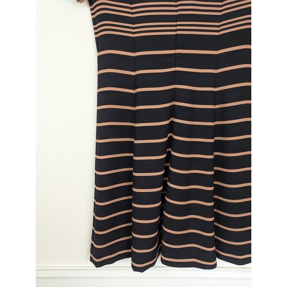 Ann Taylor Dress Fit Flare Ombre Striped Career Neutral Blue Pink Classic Size 8 - Picture 7 of 12